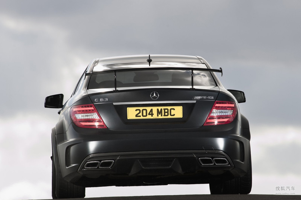 【 奔驰c级amg高清图片】_曜岩黑_官方_搜狐汽车网