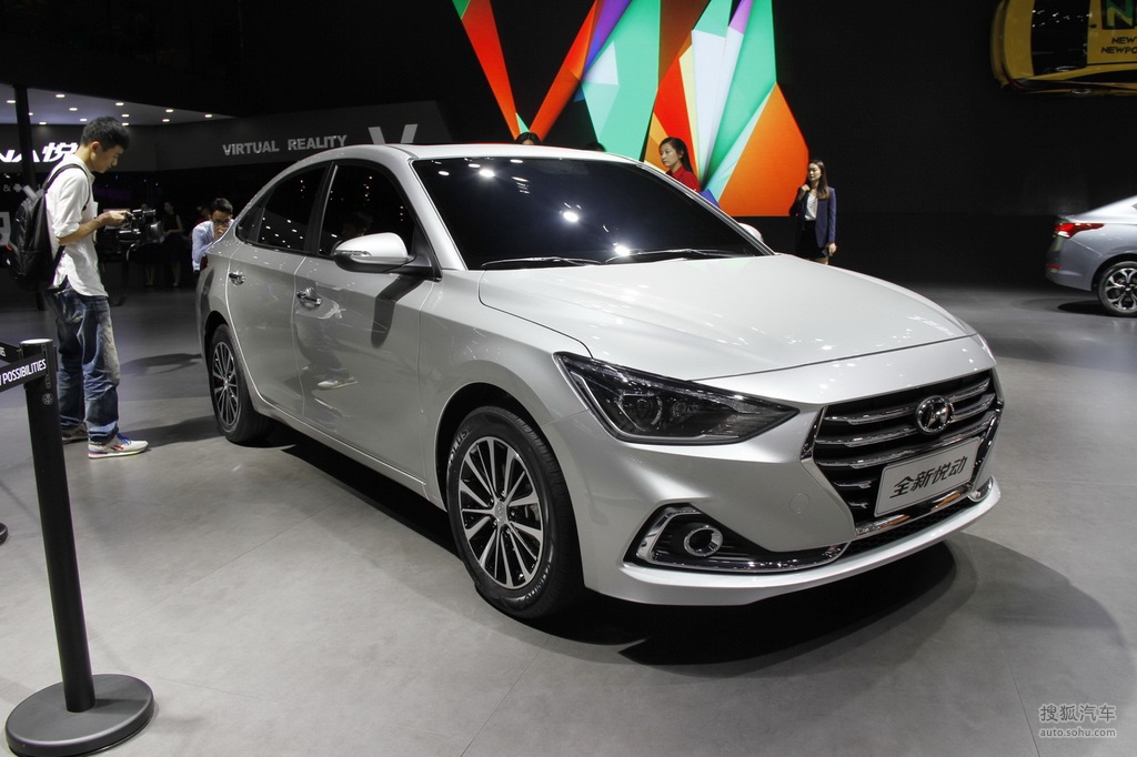 【 现代悦动高清图片】_星光银_外观