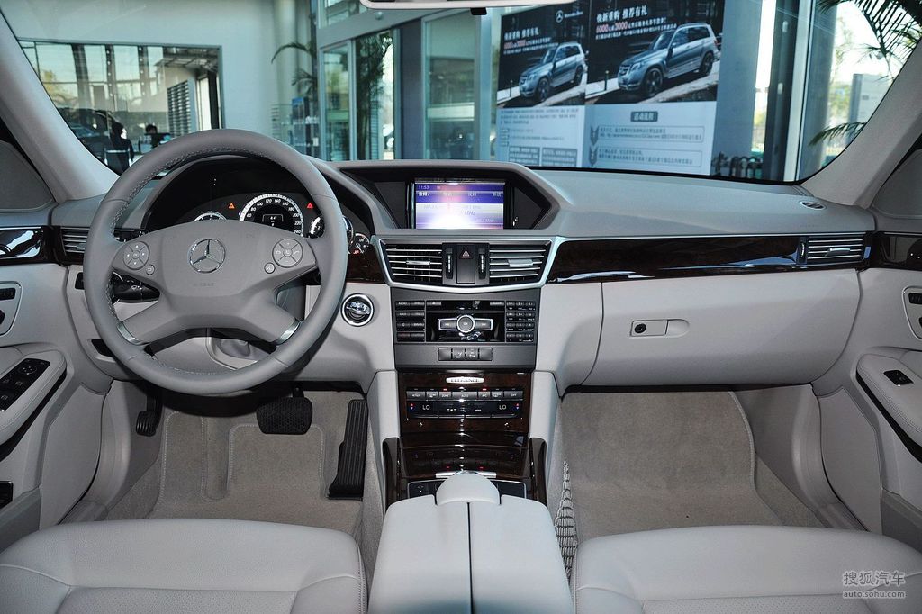 【 奔驰e级高清图片】_羊驼灰_内饰_搜狐汽车网
