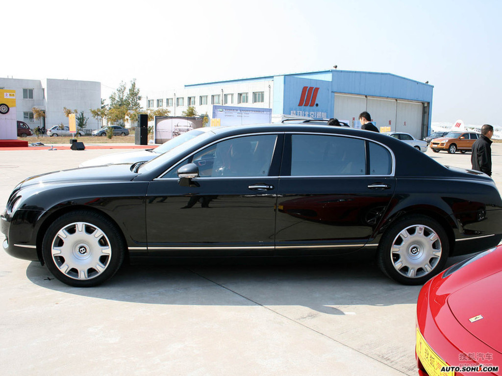 2007款宾利欧陆飞驰实拍