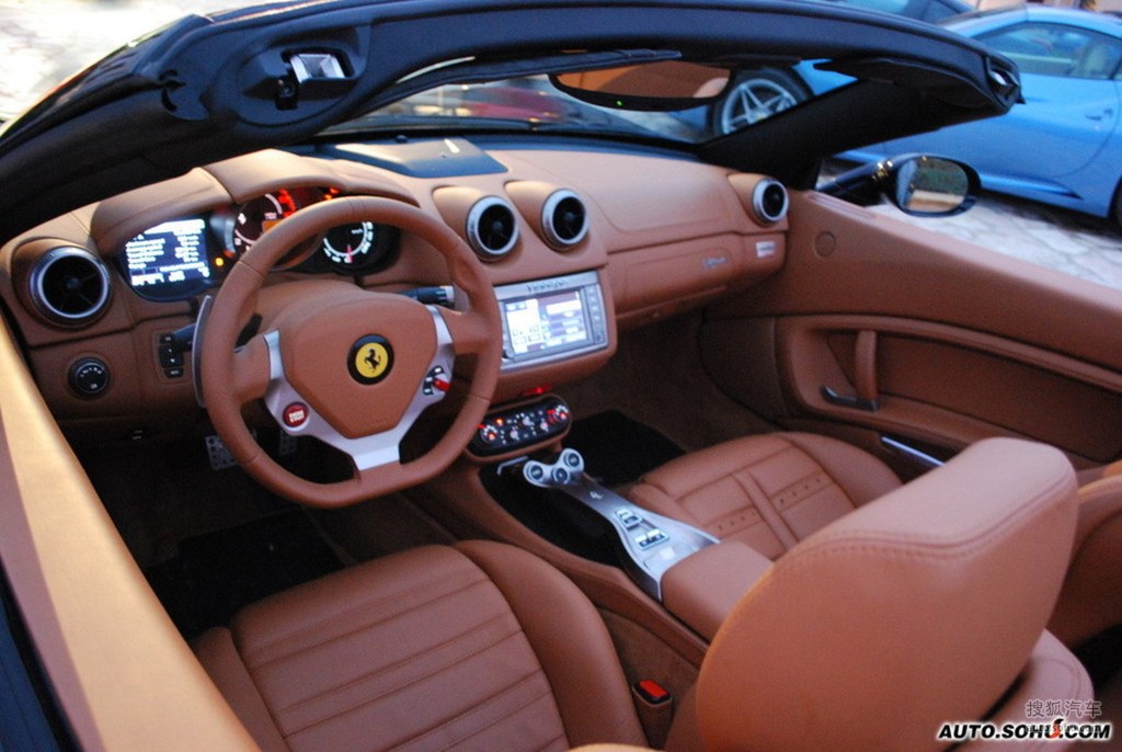 【 法拉利california高清图片】_内饰_搜狐汽车网
