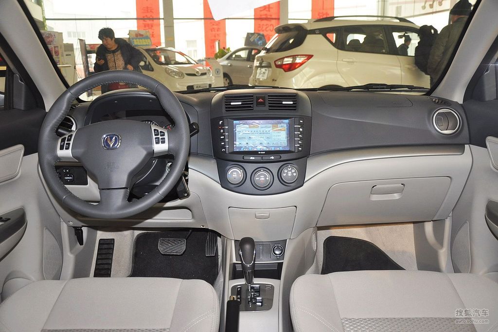 【 长安悦翔v5高清图片】_浅色内饰_内饰_搜狐汽车网