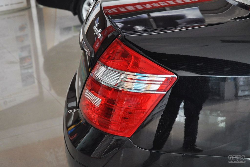 2012款吉利英伦sc715节能版手动超值型