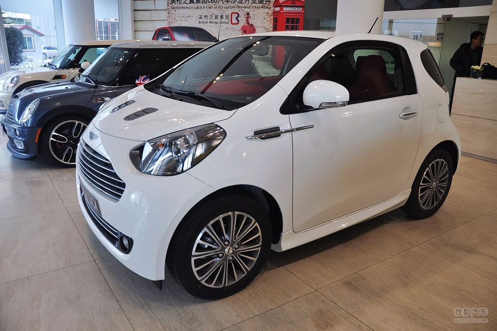 2012款阿斯顿马丁cygnet