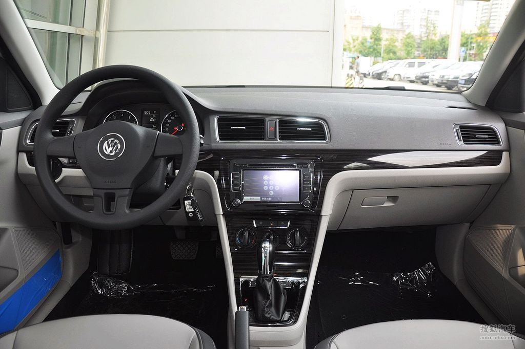 【 大众朗行高清图片】_2013款 1.