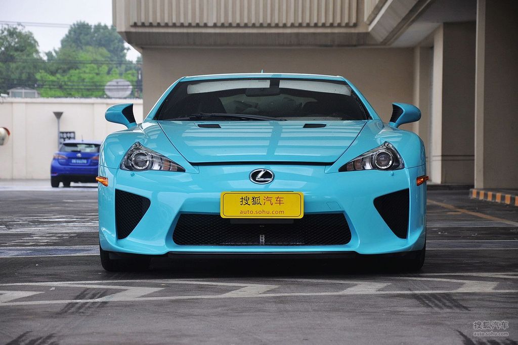 2012款雷克萨斯lfa正前