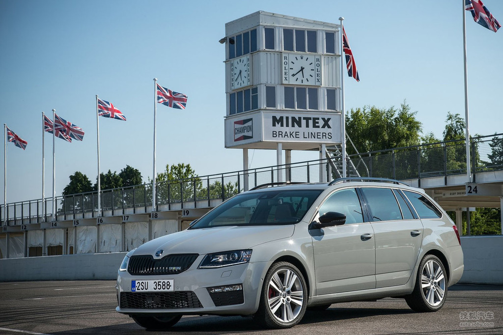 斯柯达法比亚rs