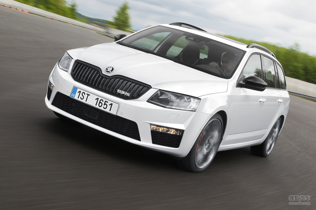 斯柯达法比亚rs