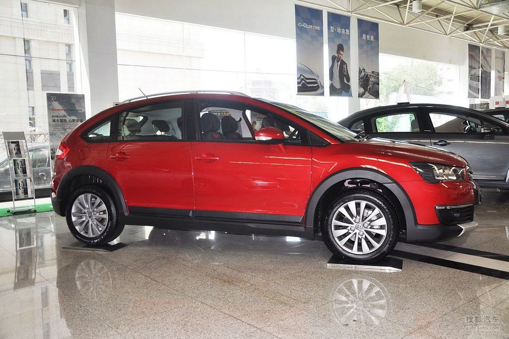 雪铁龙世嘉cross