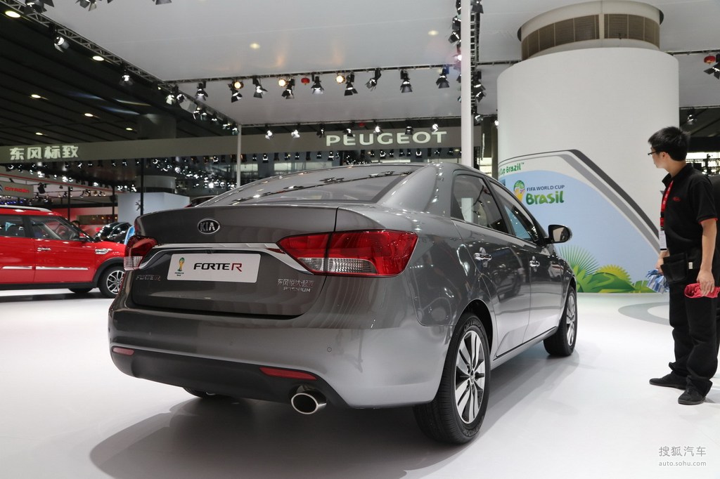起亚福瑞迪 广州车展实拍