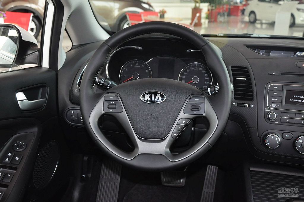 【 起亚k3高清图片】_深色内饰_内饰_搜狐汽车网