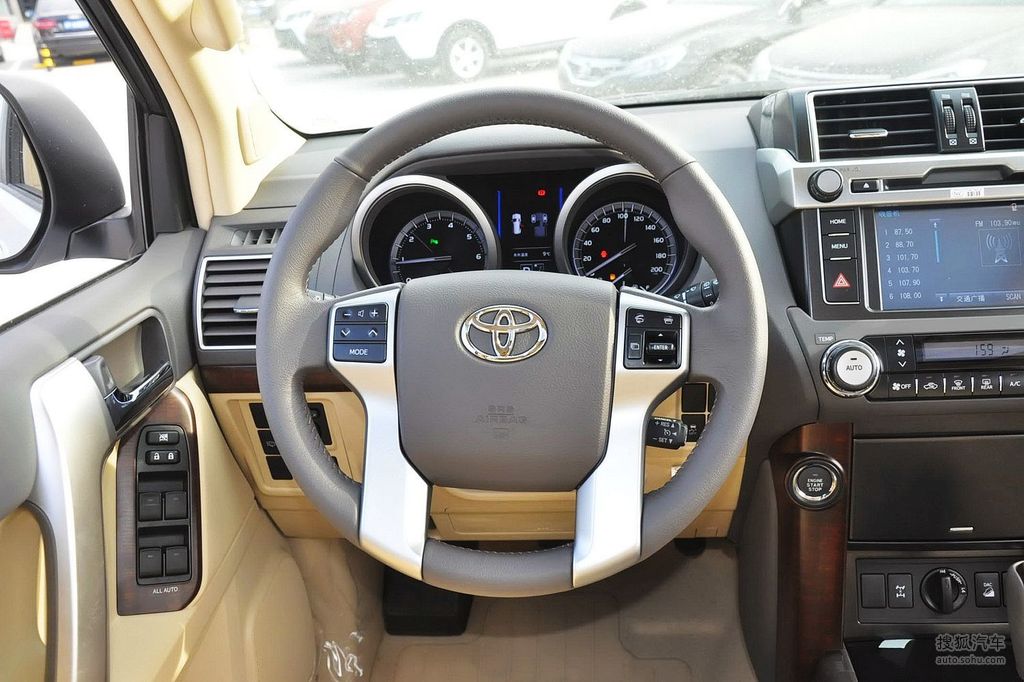 【 丰田普拉多高清图片】_黑米_内饰_搜狐汽车网