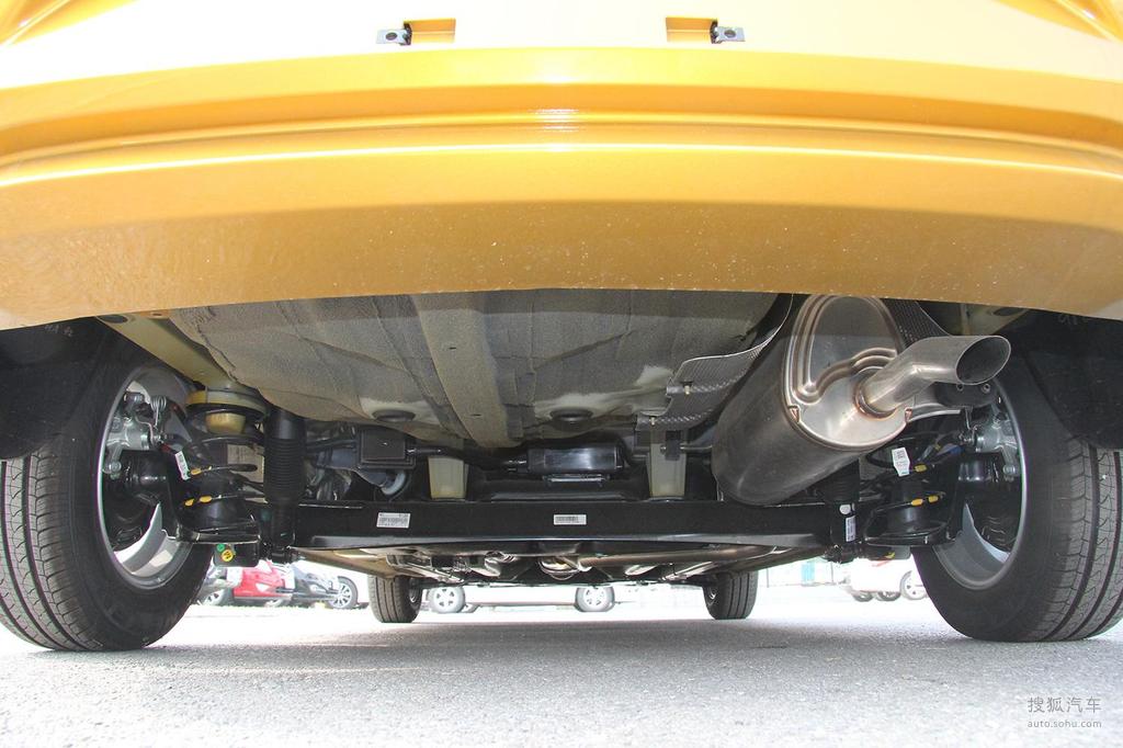 【 现代瑞纳三厢高清图片】_底盘发动机_搜狐汽车网