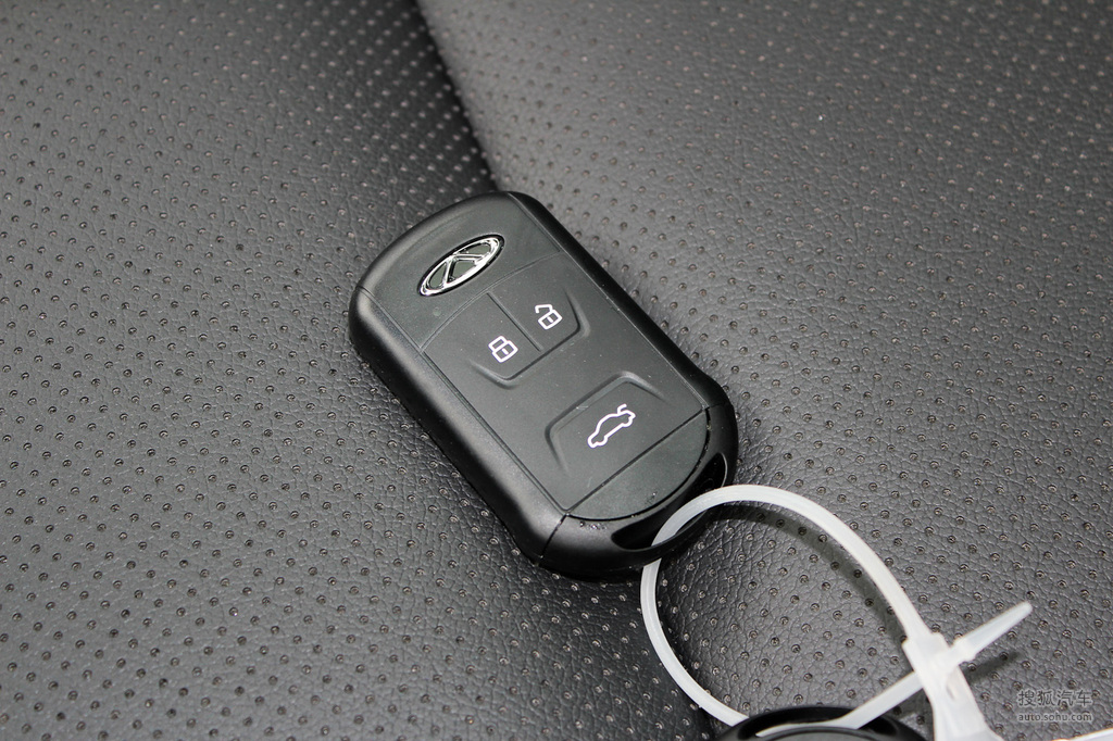 【 奇瑞瑞虎5x高清图片】_黑色_内饰_搜狐汽车网