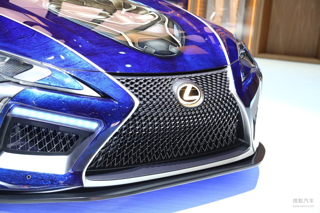 雷克萨斯black panther 北美车展实拍