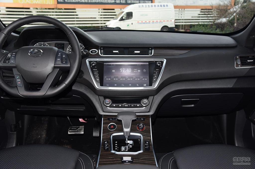 【 陆风x7劲越高清图片】_黑色_内饰_搜狐汽车网