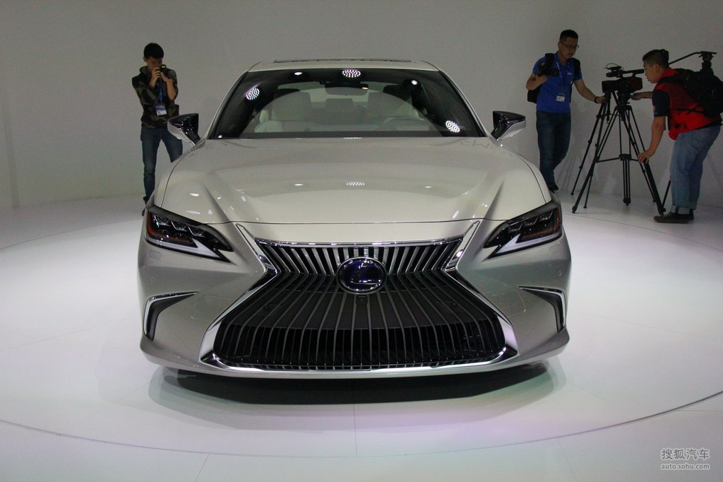 雷克萨斯全新es 北京车展实拍