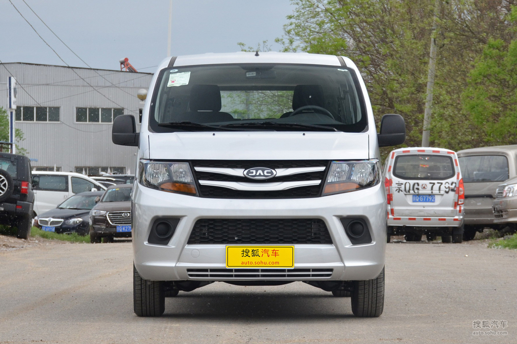 搜狐汽车>图库>江淮>江淮>瑞风m3组图>2018款瑞风m31.