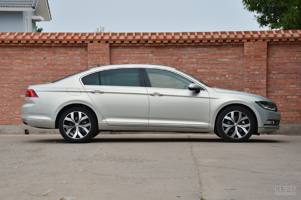 【 大众迈腾高清图片】_雅士银_外观_搜狐汽车网