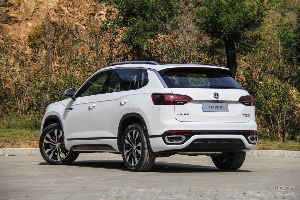 2019款大众探岳380tsi四驱rline侧后45