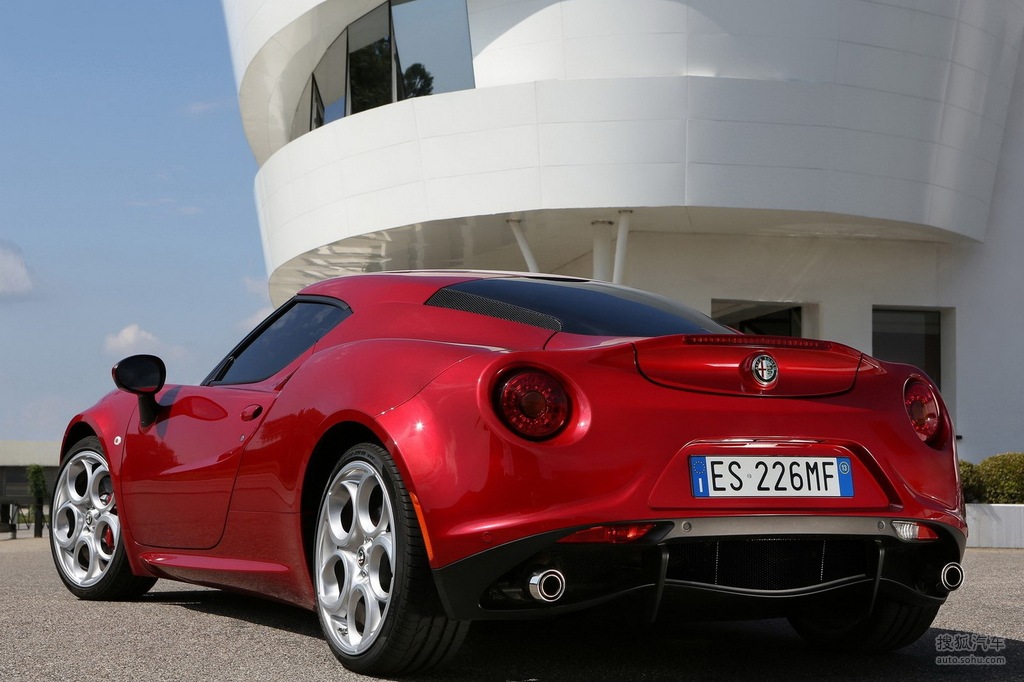 【 阿尔法罗密欧4c高清图片】_官方_搜狐汽车网