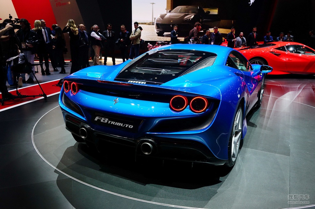 法拉利f8tributo日内瓦车展实拍