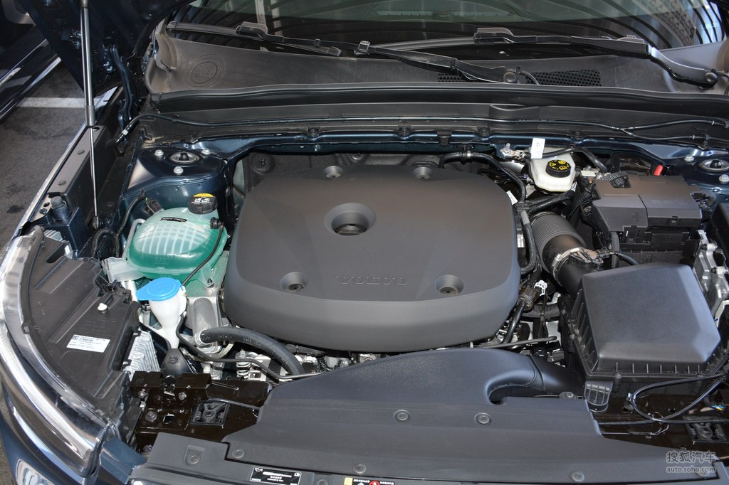 2020款沃尔沃xc40 t4 四驱 智远豪华版  - 发动机特写提示:支持键盘