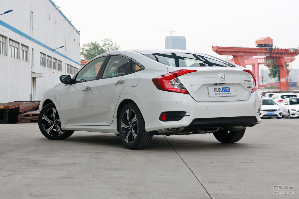 【 本田思域高清图片】_晶耀白_外观_搜狐汽车网