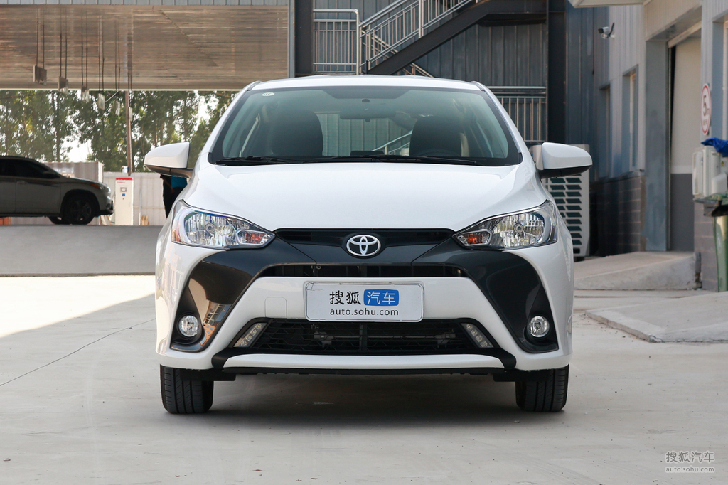 2019款丰田yarisl致炫15gcvt炫动版国Ⅵ正前提示支持键盘翻页左右