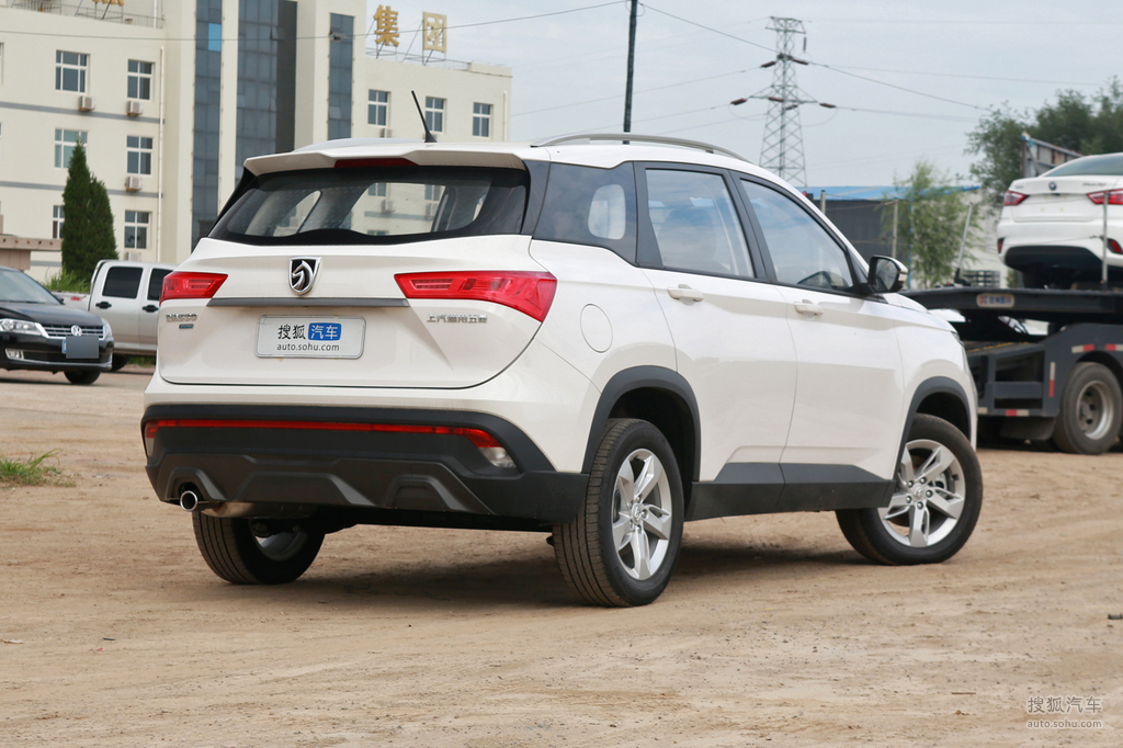 【 宝骏530高清图片】_糖果白_外观_搜狐汽车网