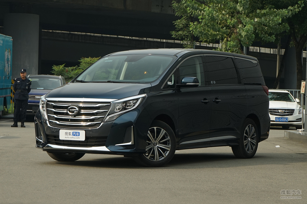 【 广汽传祺m8高清图片】_2020款传祺gm8 领航款 390t 尊贵版_搜狐