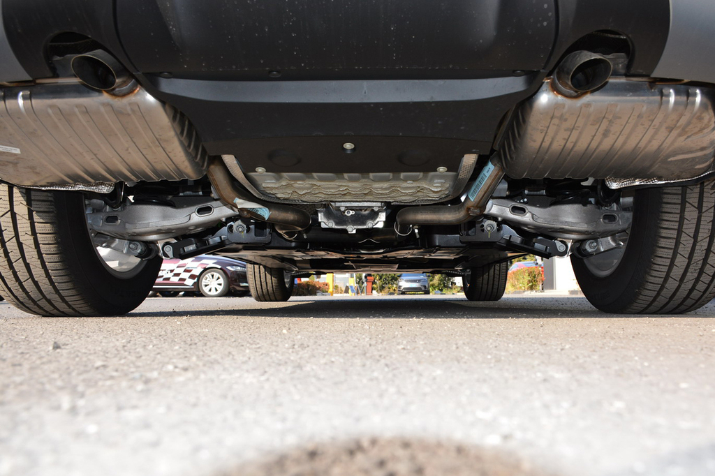 【 路虎揽胜星脉高清图片】_底盘发动机_搜狐汽车网