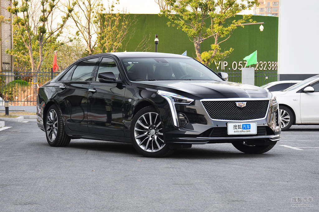2020款凯迪拉克ct628t豪华运动型