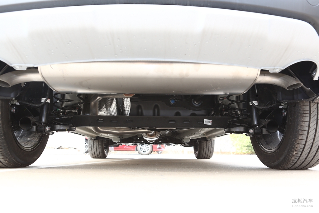 2020款广汽传祺gs3235t自动豪华版