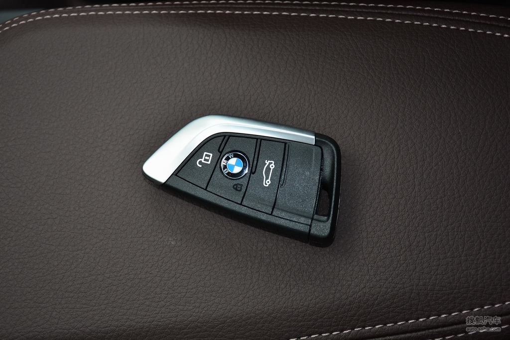 【 宝马x1高清图片】_2021款 xdrive25li 尊享型_黑色/摩卡色_内饰