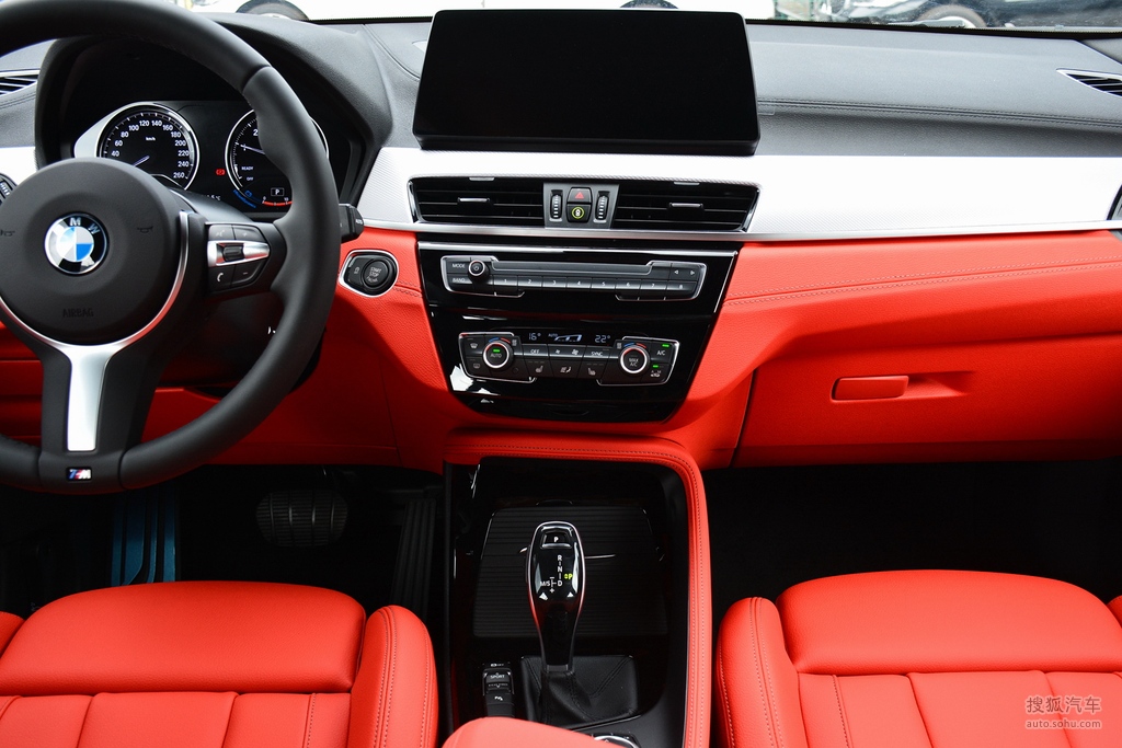 【 宝马x2高清图片】_黑色/熔岩红_内饰_搜狐汽车网