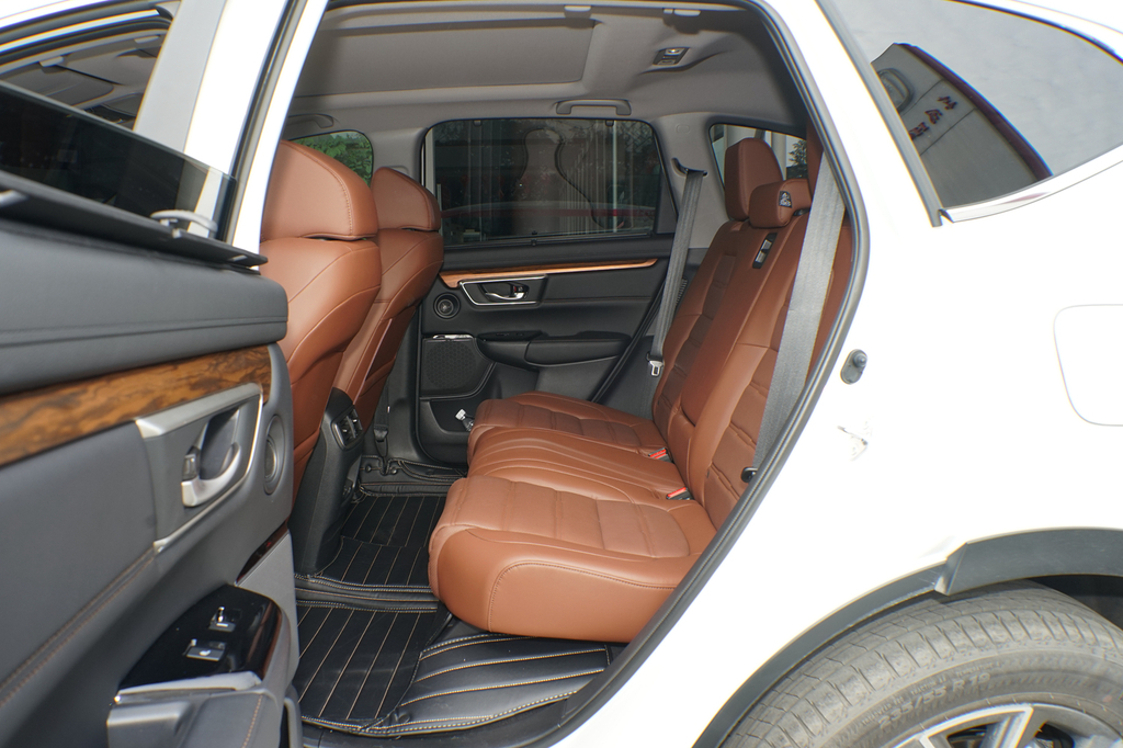 2021款本田crv混合动力20l四驱净享版后排空间提示支持键盘翻页左右