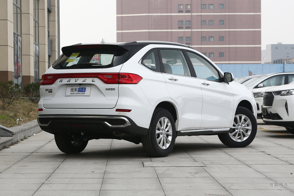 2021款哈弗m6plus15tdct豪华智联型