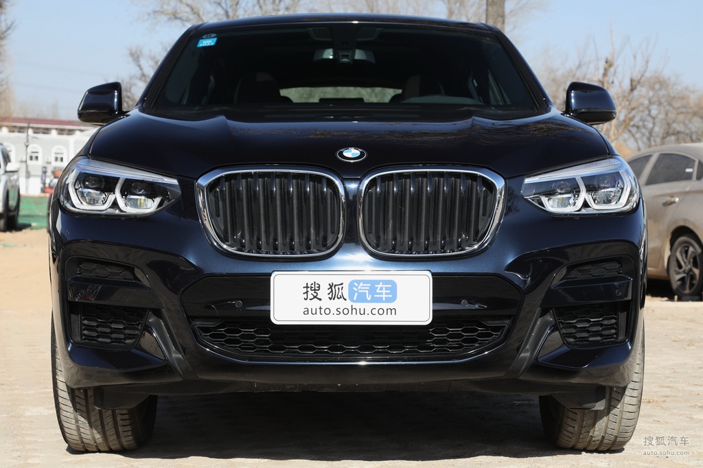 【 宝马x4高清图片】_2021款 xdrive 25i m运动套装_量子蓝_外观_搜狐
