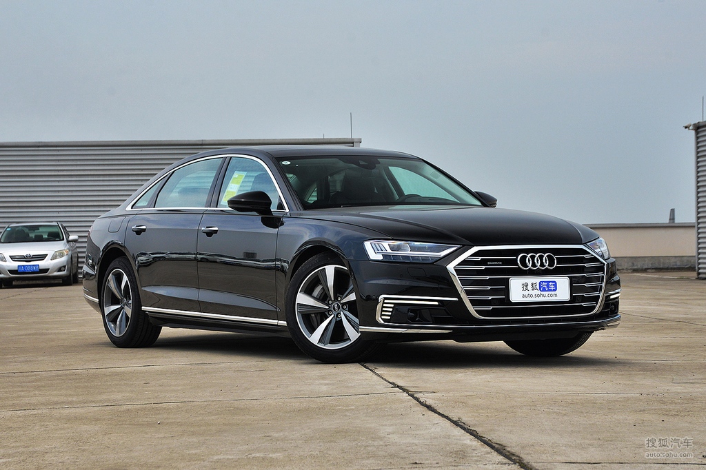 2021款奥迪a8l60tfslequattro
