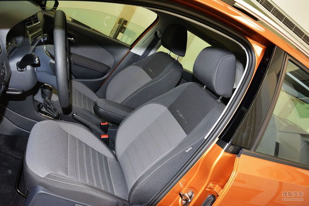 【 大众cross polo高清图片】_黑色_内饰_搜狐汽车网