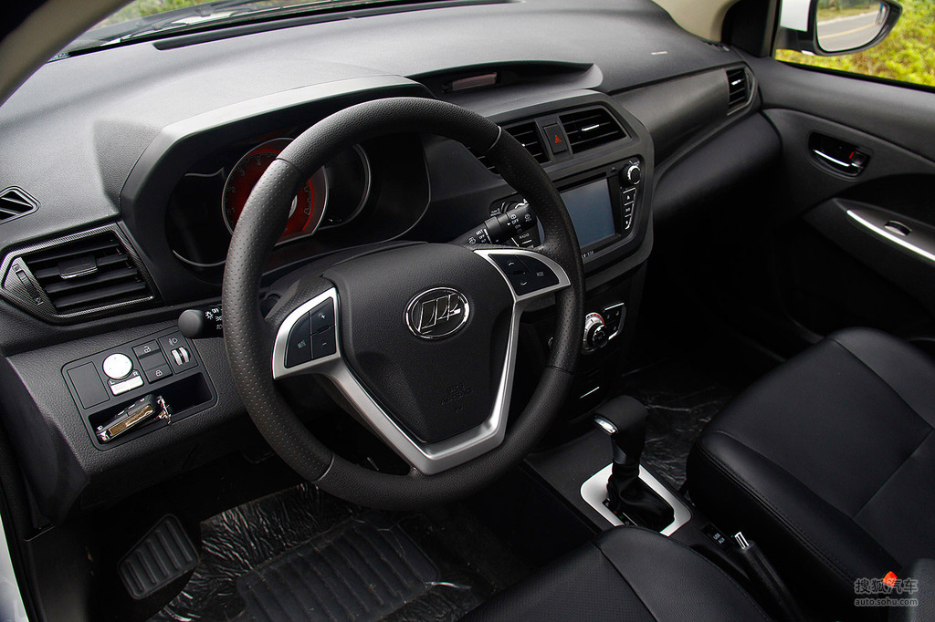 【 力帆x50高清图片】_内饰_搜狐汽车网