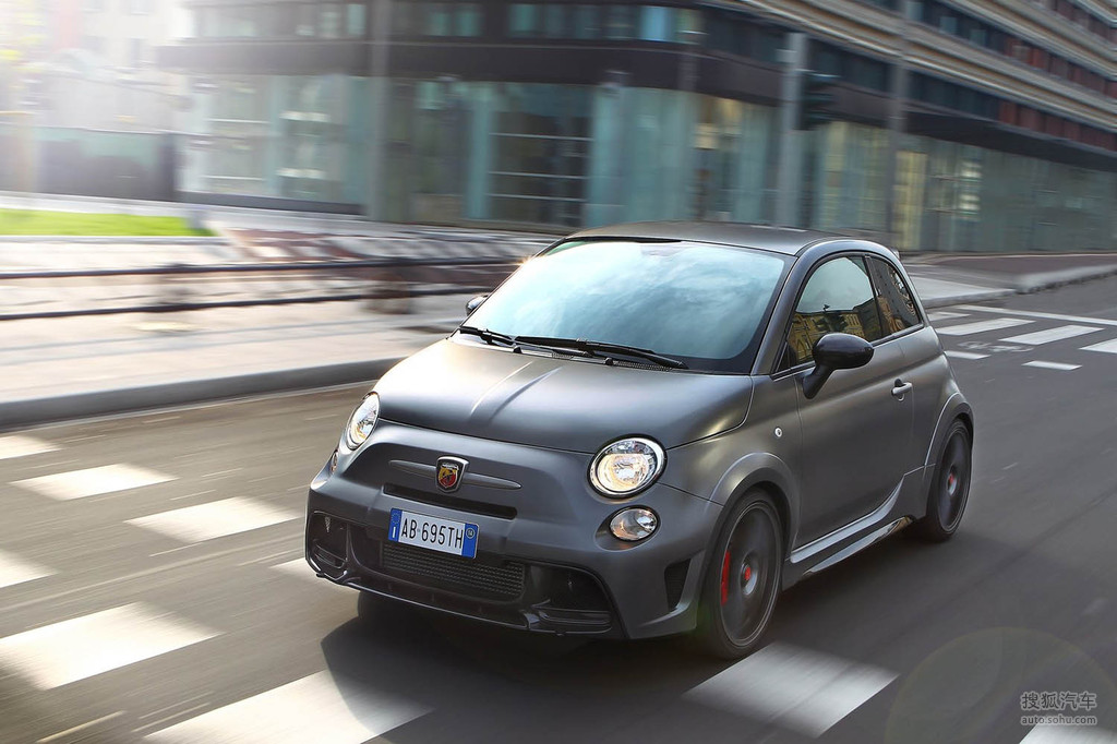 2015款菲亚特695abarthbiposto