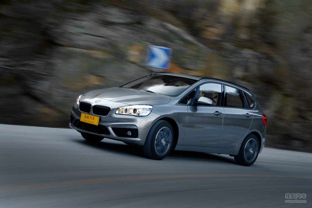 宝马2系active tourer