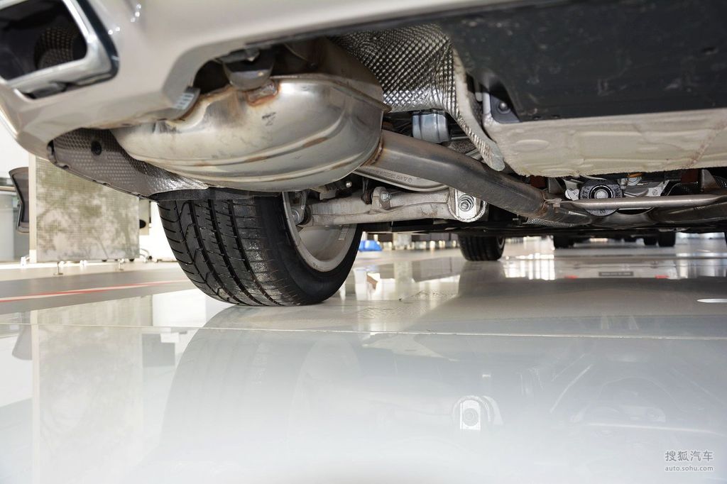 【 宝马7系高清图片】_底盘发动机_搜狐汽车网