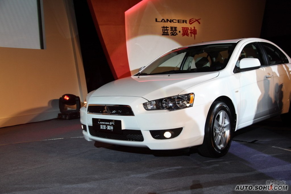 【 三菱翼神高清图片】_外观_搜狐汽车网