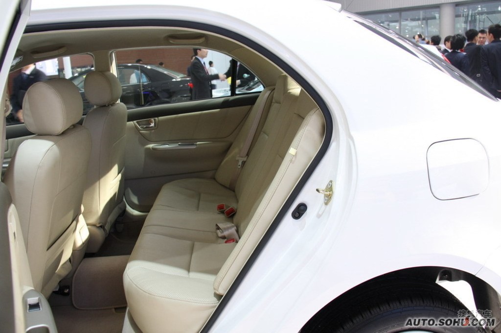 比亚迪f3r广州车展实拍     提示:支持键盘翻页 &larr;左 右&rarr