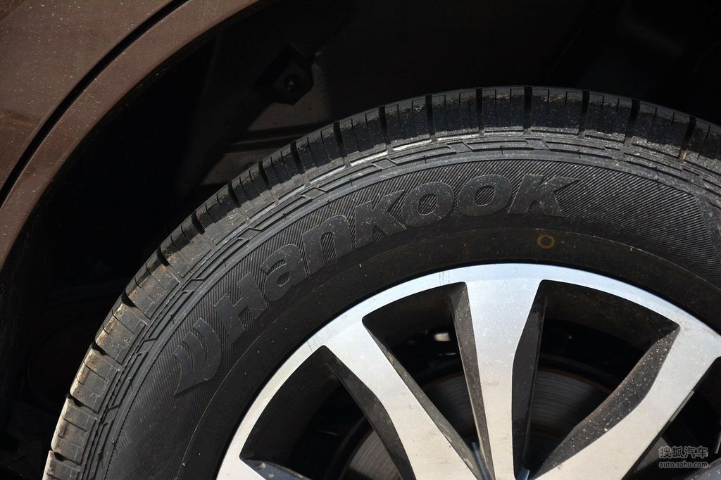 2015款海马s718t自动纵领型