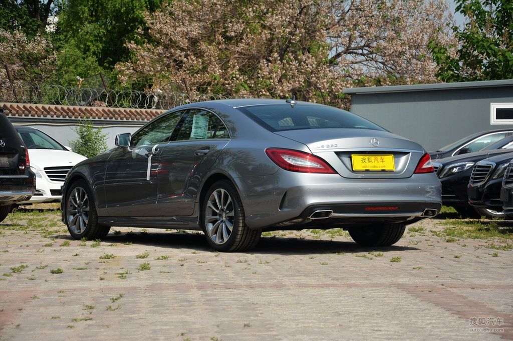 【 奔驰cls级高清图片】_2015款 cls 320_依银色_外观_搜狐汽车网