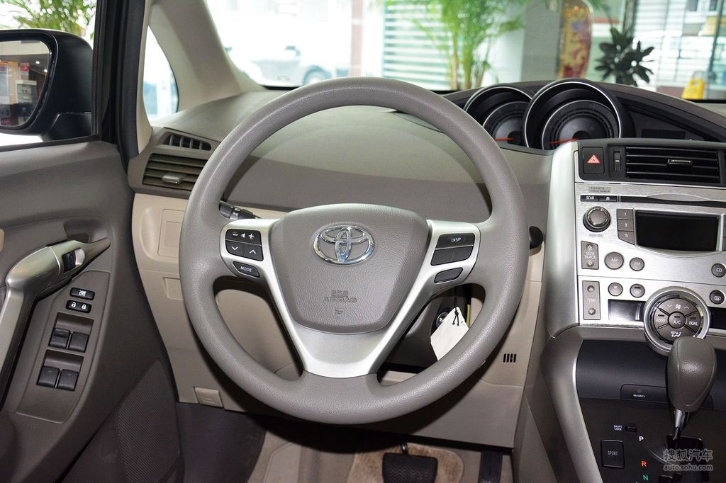 【 丰田逸致高清图片】_2014款 180g cvt舒适版_米色高级织物_内饰